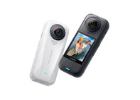 Панорамная экшен-камера Insta360 X4 Air 