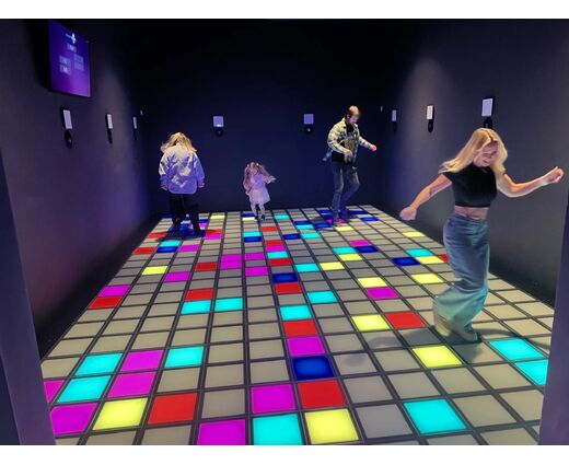 Активити арена КИБЕР-ПИКСЕЛЬ