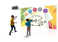 Интерактивная стена АктивиУМ Максимум с проектором v1 для темных помещений