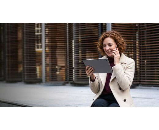 Планшетный компьютер CHUWI HiPad Plus