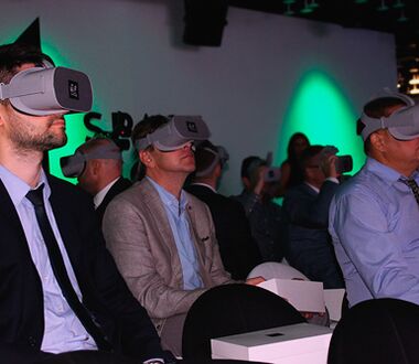 VR-Синхронный запуск контента